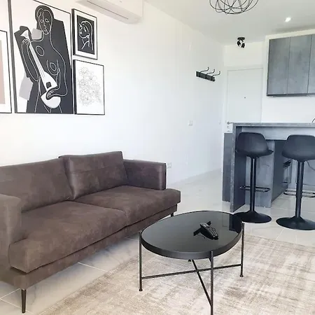 New, Nucleos Luxury Sea View Apartment, Pool Apartment *